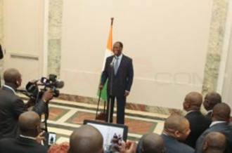 Côte d'Ivoire : Le RDR installe Ouattara dans un fauteuil roulant